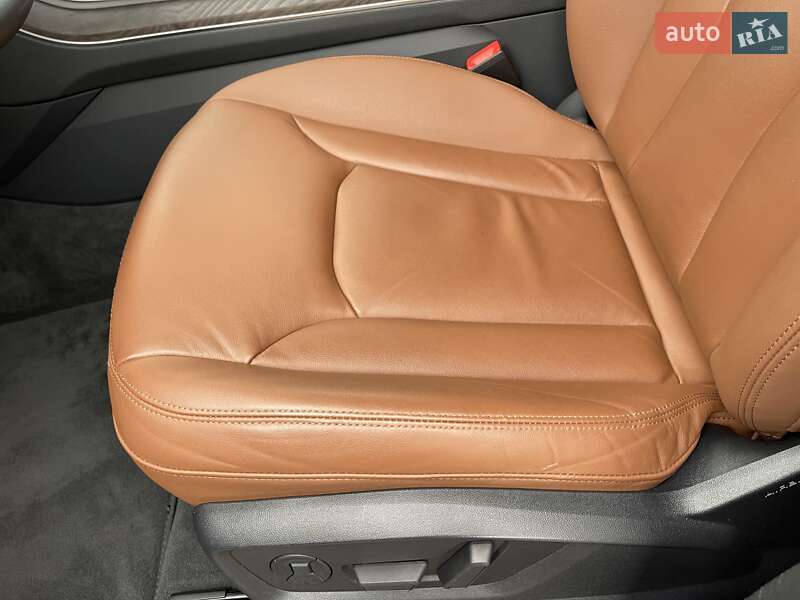 Позашляховик / Кросовер Audi Q8 2020 в Києві фото 28 Позашляховик / Кросовер Audi Q8 2020 в Києві