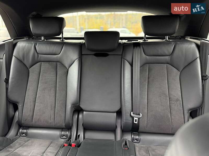 Внедорожник / Кроссовер Audi Q8 2018 в Киеве фото 33 Внедорожник / Кроссовер Audi Q8 2018 в Киеве