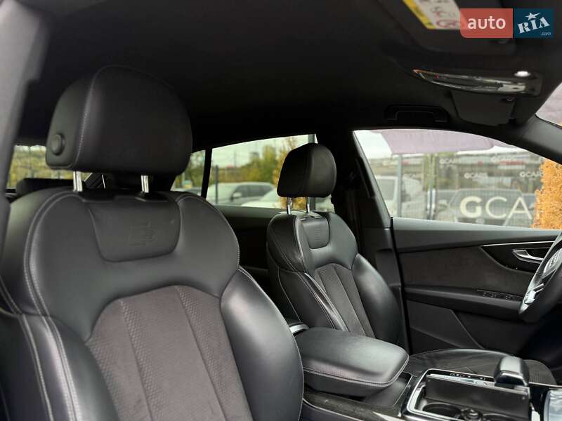 Внедорожник / Кроссовер Audi Q8 2018 в Киеве фото 31 Внедорожник / Кроссовер Audi Q8 2018 в Киеве