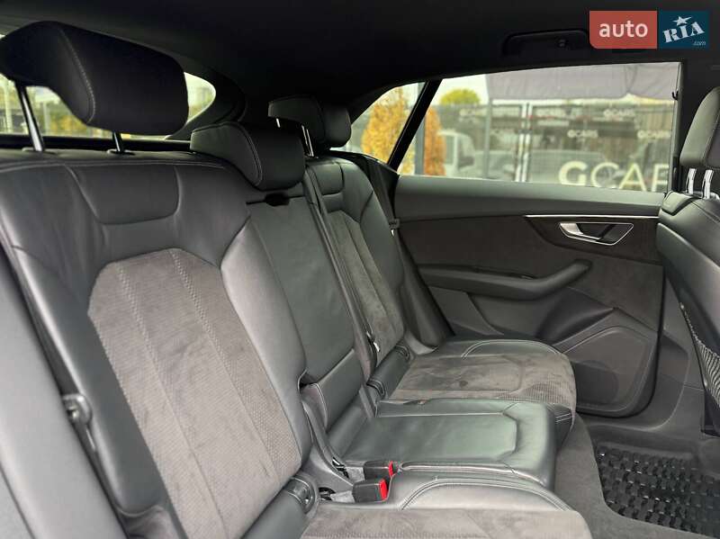 Внедорожник / Кроссовер Audi Q8 2018 в Киеве фото 35 Внедорожник / Кроссовер Audi Q8 2018 в Киеве