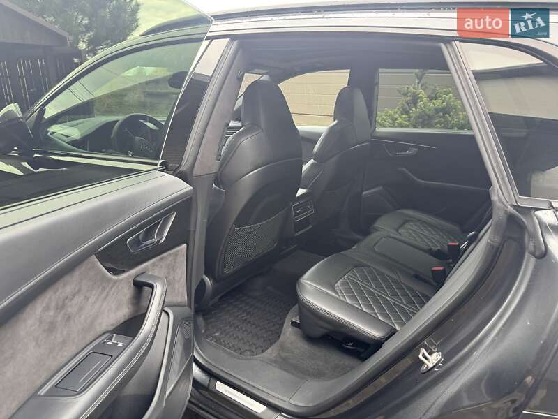 Внедорожник / Кроссовер Audi Q8 2018 в Киеве фото 17 Внедорожник / Кроссовер Audi Q8 2018 в Киеве