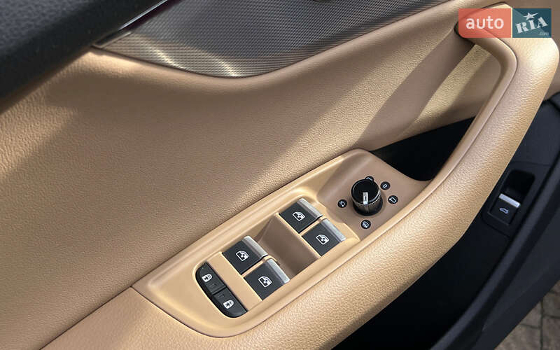 Внедорожник / Кроссовер Audi Q8 2019 в Львове