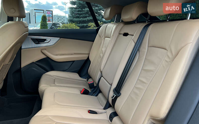 Внедорожник / Кроссовер Audi Q8 2019 в Львове