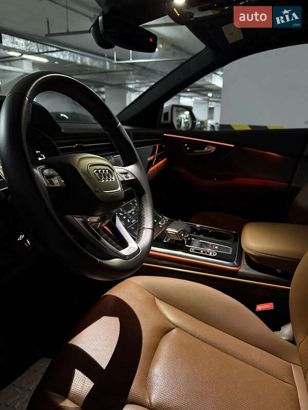 Позашляховик / Кросовер Audi Q8 2022 в Києві фото 19 Позашляховик / Кросовер Audi Q8 2022 в Києві