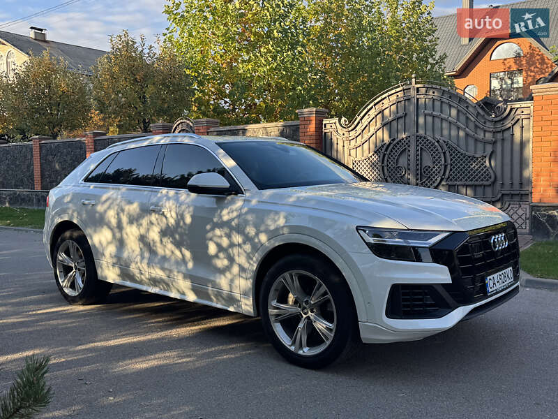 Позашляховик / Кросовер Audi Q8 2021 в Києві фото 9 Позашляховик / Кросовер Audi Q8 2021 в Києві