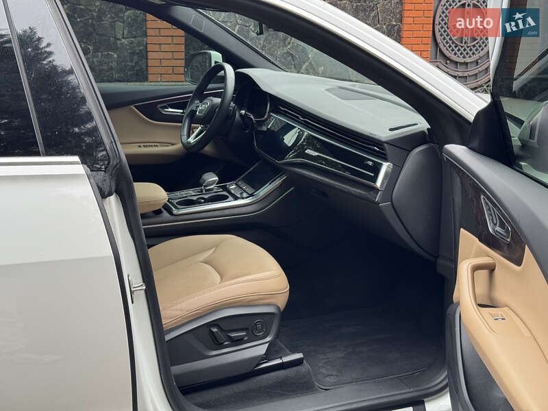Позашляховик / Кросовер Audi Q8 2021 в Києві фото 51 Позашляховик / Кросовер Audi Q8 2021 в Києві