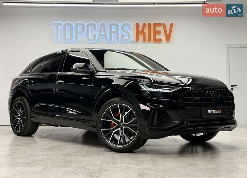 Позашляховик / Кросовер Audi Q8 2019 в Києві