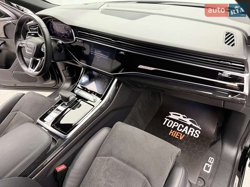 Позашляховик / Кросовер Audi Q8 2019 в Києві