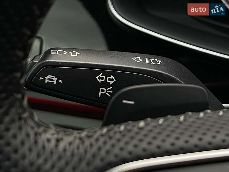 Позашляховик / Кросовер Audi Q8 2019 в Києві фото 26 Позашляховик / Кросовер Audi Q8 2019 в Києві