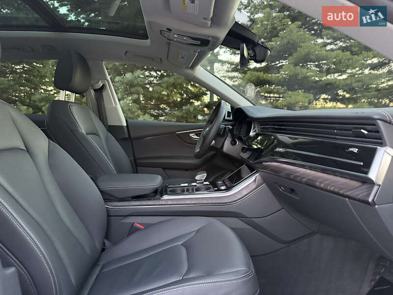Позашляховик / Кросовер Audi Q8 2023 в Одесі