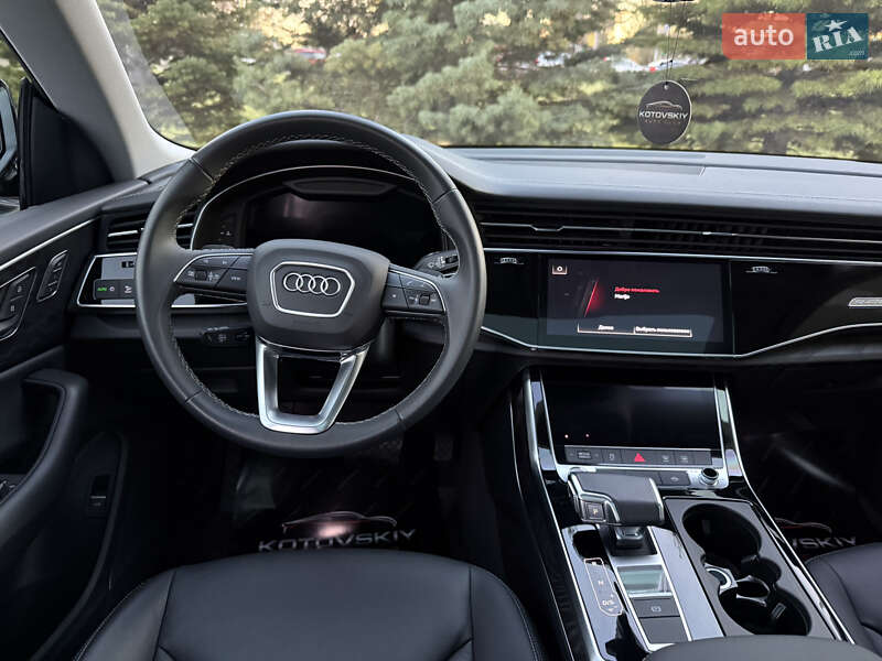 Позашляховик / Кросовер Audi Q8 2023 в Одесі