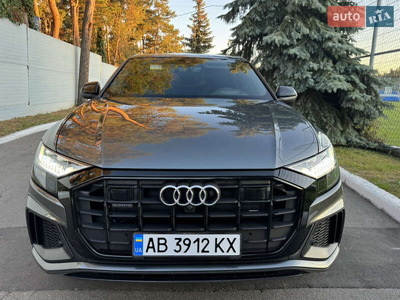 Позашляховик / Кросовер Audi Q8 2021 в Києві