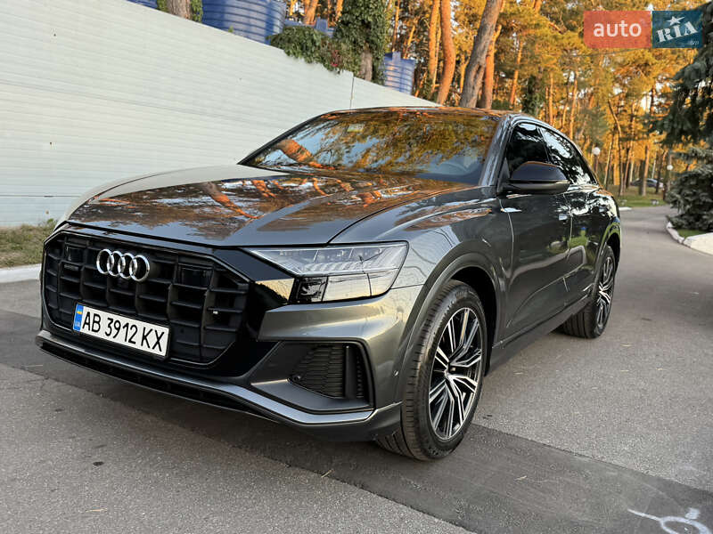 Позашляховик / Кросовер Audi Q8 2021 в Києві