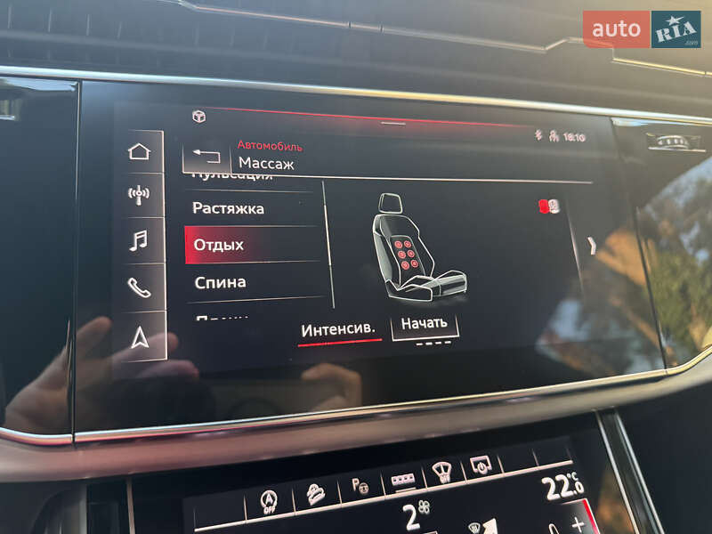 Позашляховик / Кросовер Audi Q8 2021 в Києві