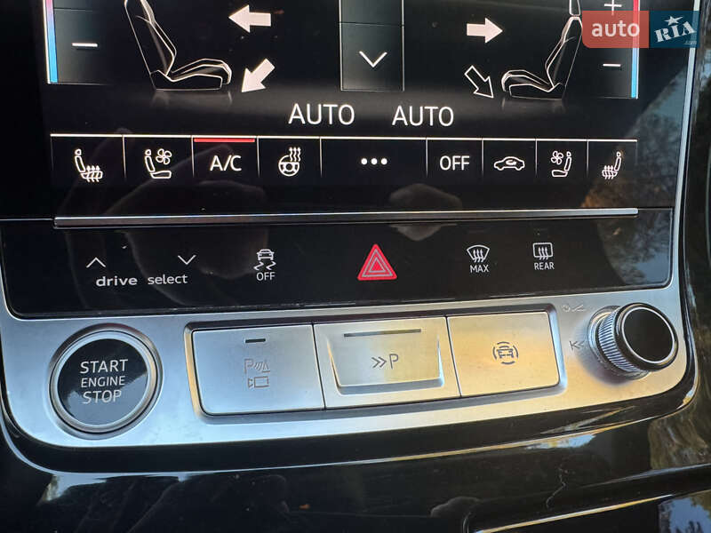 Позашляховик / Кросовер Audi Q8 2021 в Києві