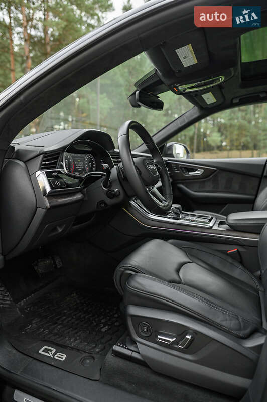 Внедорожник / Кроссовер Audi Q8 2019 в Львове фото 56 Внедорожник / Кроссовер Audi Q8 2019 в Львове