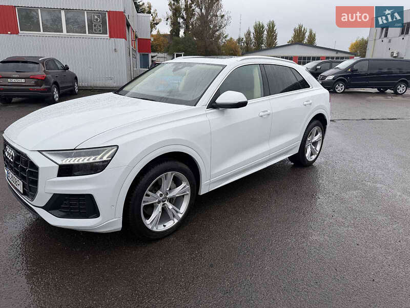 Позашляховик / Кросовер Audi Q8 2018 в Львові фото 3 Позашляховик / Кросовер Audi Q8 2018 в Львові