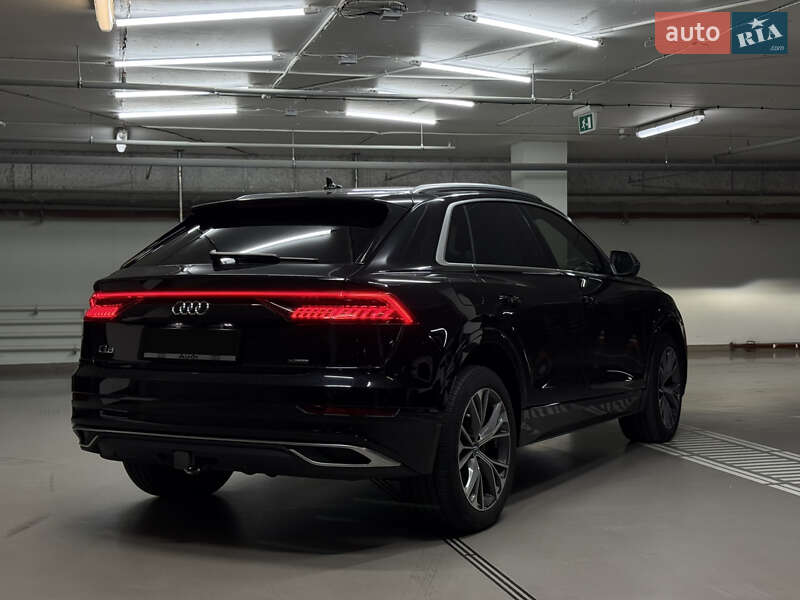 Внедорожник / Кроссовер Audi Q8 2018 в Киеве