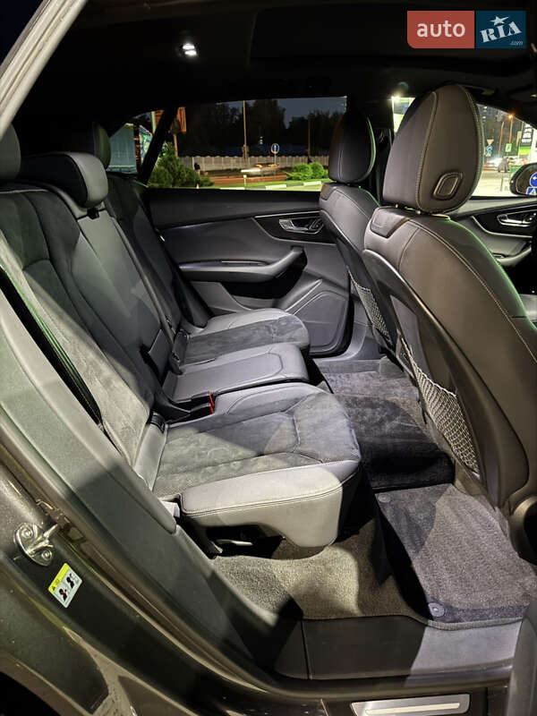 Внедорожник / Кроссовер Audi Q8 2018 в Киеве фото 19 Внедорожник / Кроссовер Audi Q8 2018 в Киеве