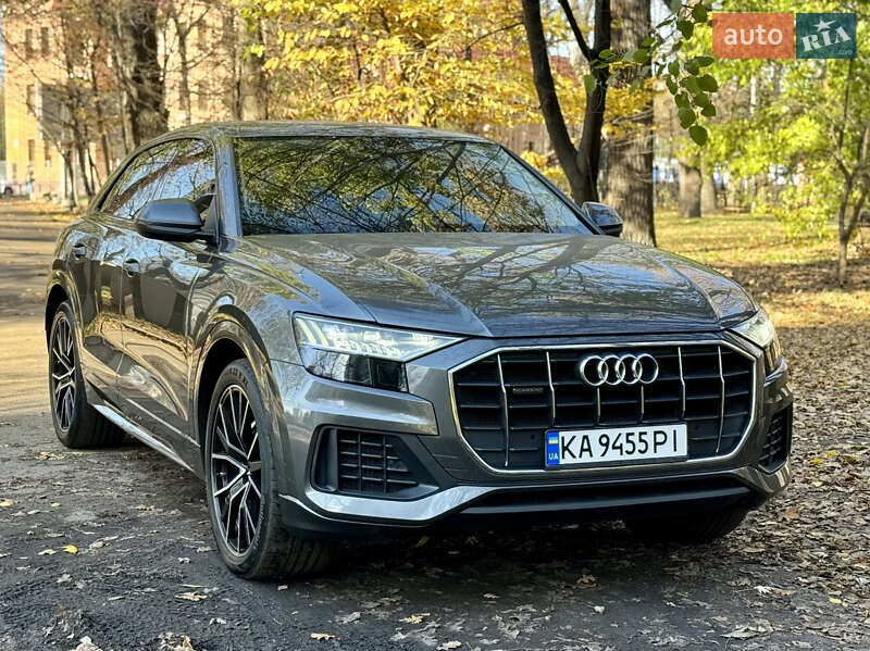 Позашляховик / Кросовер Audi Q8 2019 в Києві