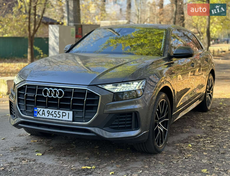 Позашляховик / Кросовер Audi Q8 2019 в Києві