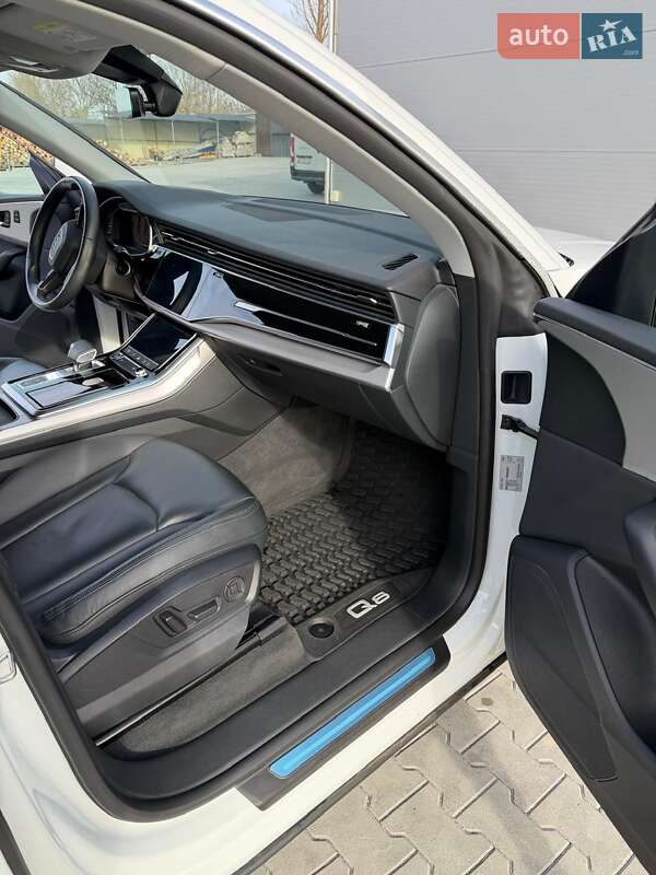 Позашляховик / Кросовер Audi Q8 2021 в Тернополі фото 6 Позашляховик / Кросовер Audi Q8 2021 в Тернополі