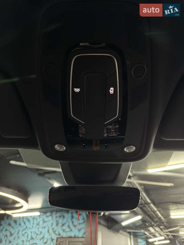 Позашляховик / Кросовер Audi Q8 2024 в Києві