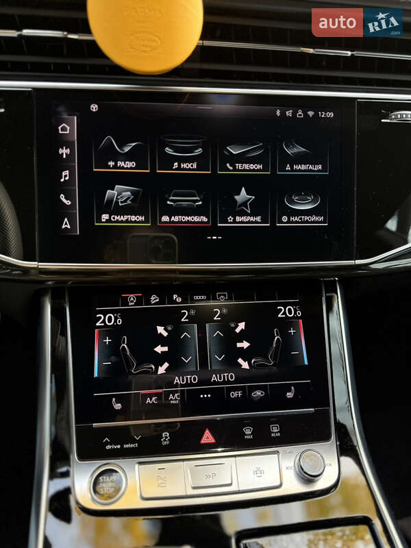 Позашляховик / Кросовер Audi Q8 2024 в Києві