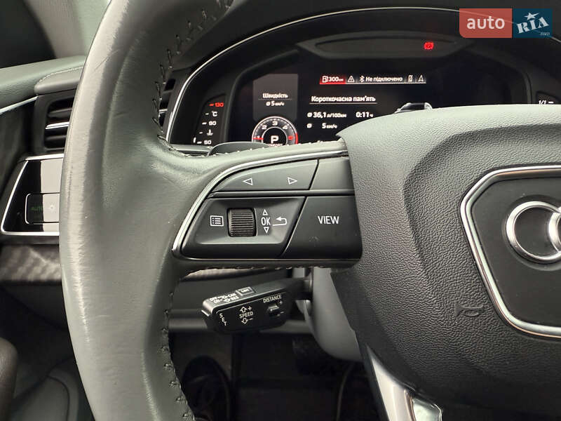 Позашляховик / Кросовер Audi Q8 2019 в Києві