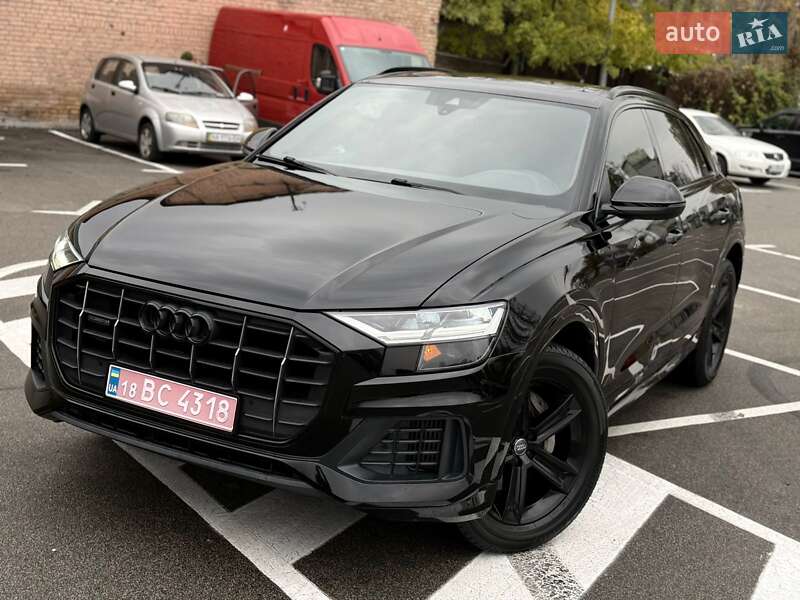 Позашляховик / Кросовер Audi Q8 2019 в Києві фото 20 Позашляховик / Кросовер Audi Q8 2019 в Києві