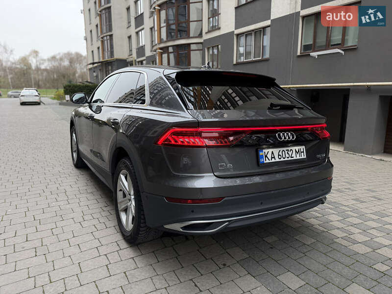 Внедорожник / Кроссовер Audi Q8 2022 в Ивано-Франковске