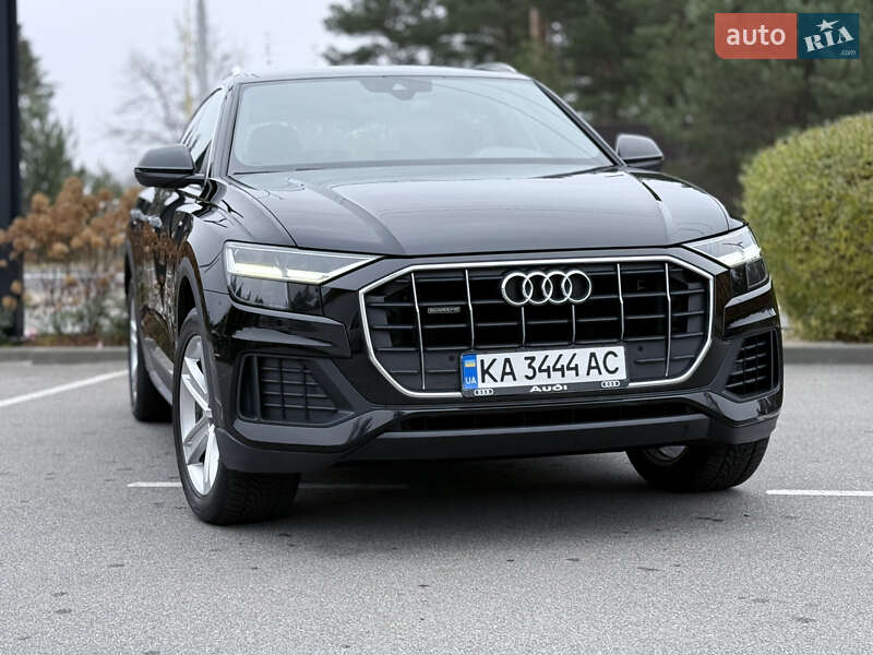 Позашляховик / Кросовер Audi Q8 2019 в Києві