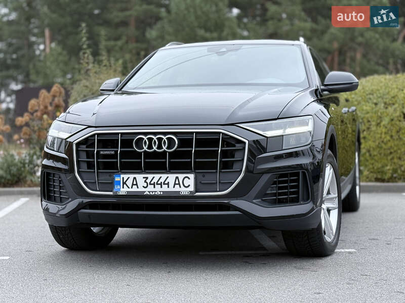 Позашляховик / Кросовер Audi Q8 2019 в Києві