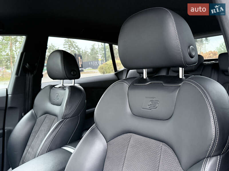 Позашляховик / Кросовер Audi Q8 2019 в Києві