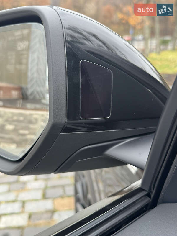 Позашляховик / Кросовер Audi Q8 2025 в Києві