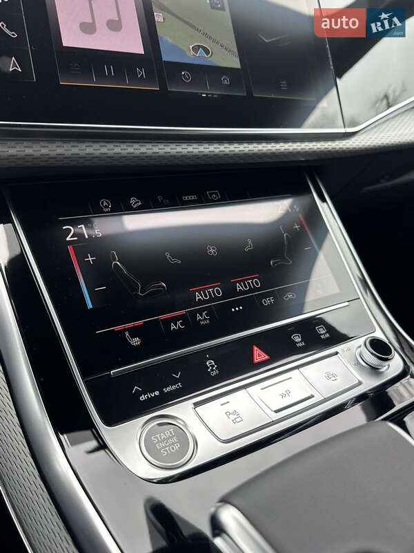 Позашляховик / Кросовер Audi Q8 2025 в Києві