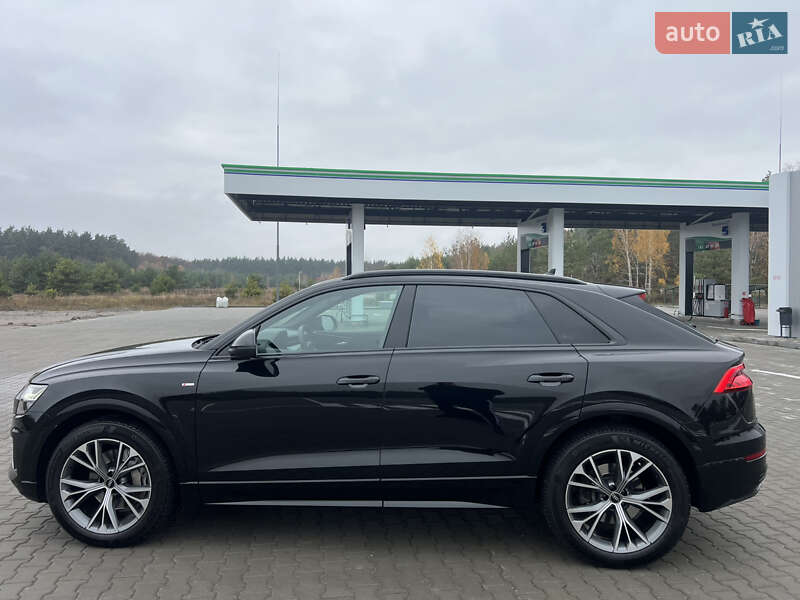 Позашляховик / Кросовер Audi Q8 2023 в Києві фото 16 Позашляховик / Кросовер Audi Q8 2023 в Києві