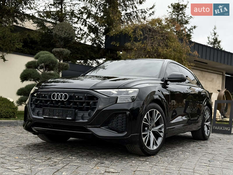 Позашляховик / Кросовер Audi Q8 2023 в Львові