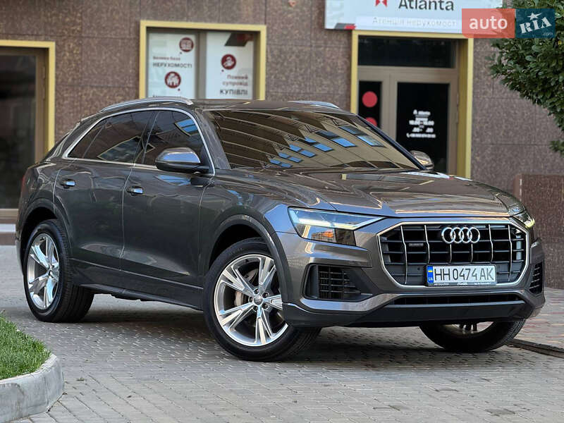 Позашляховик / Кросовер Audi Q8 2019 в Одесі