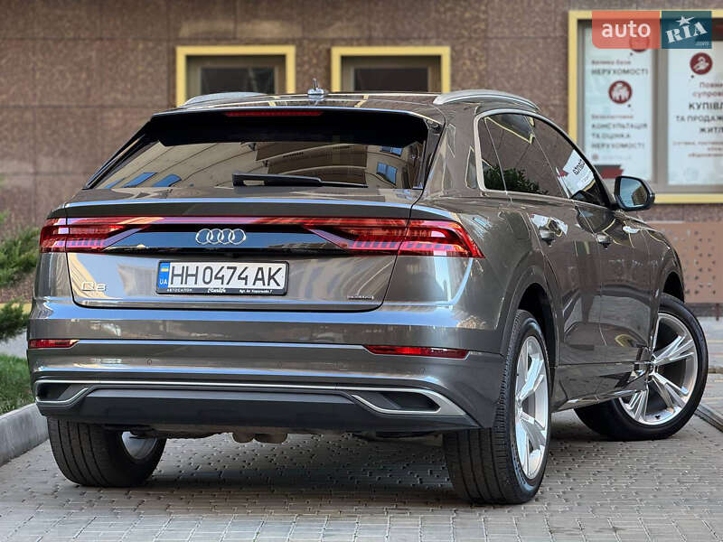 Позашляховик / Кросовер Audi Q8 2019 в Одесі