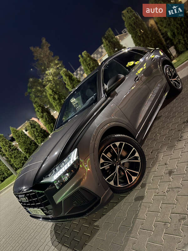 Внедорожник / Кроссовер Audi Q8 2018 в Киеве фото 2 Внедорожник / Кроссовер Audi Q8 2018 в Киеве