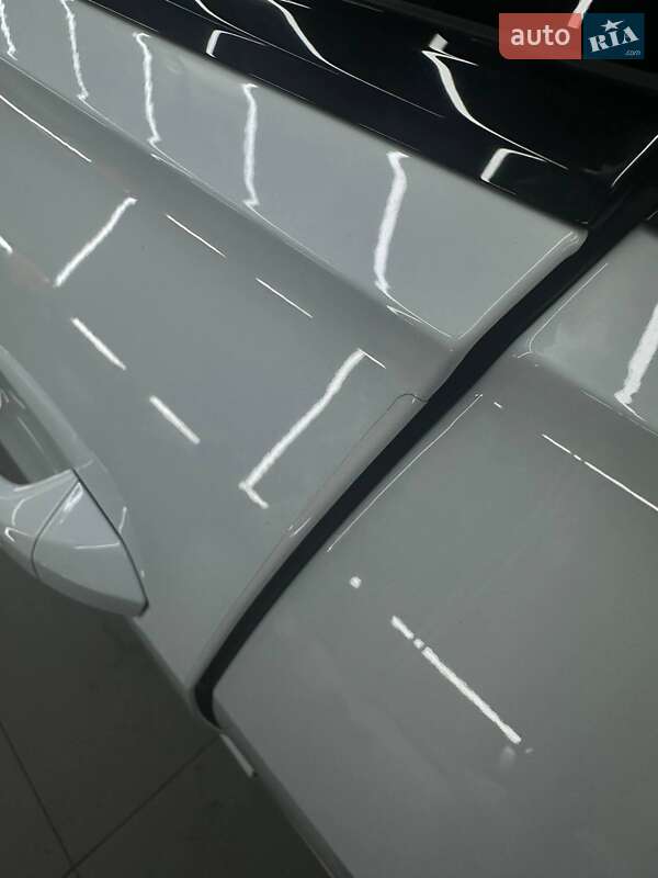 Внедорожник / Кроссовер Audi Q8 2024 в Ужгороде