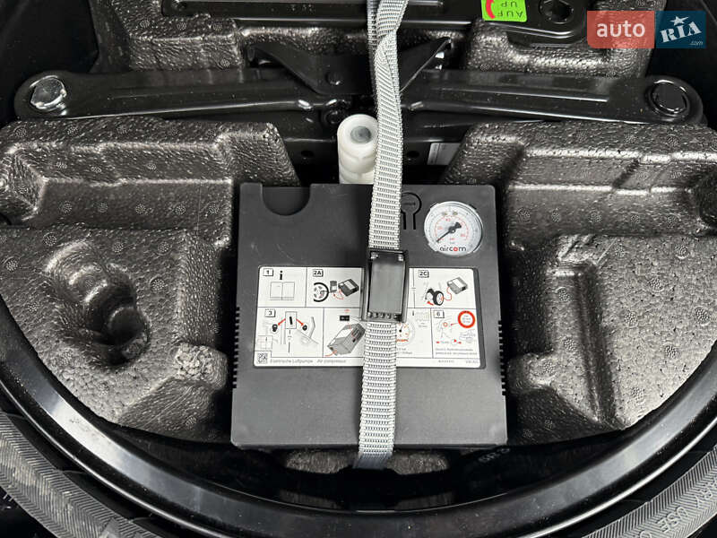 Позашляховик / Кросовер Audi Q8 2020 в Дніпрі фото 23 Позашляховик / Кросовер Audi Q8 2020 в Дніпрі