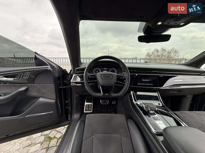Позашляховик / Кросовер Audi Q8 2020 в Дніпрі фото 37 Позашляховик / Кросовер Audi Q8 2020 в Дніпрі