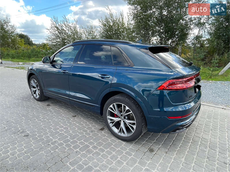 Внедорожник / Кроссовер Audi Q8 2019 в Львове