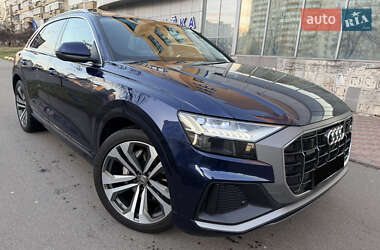 Позашляховик / Кросовер Audi Q8 2018 в Києві