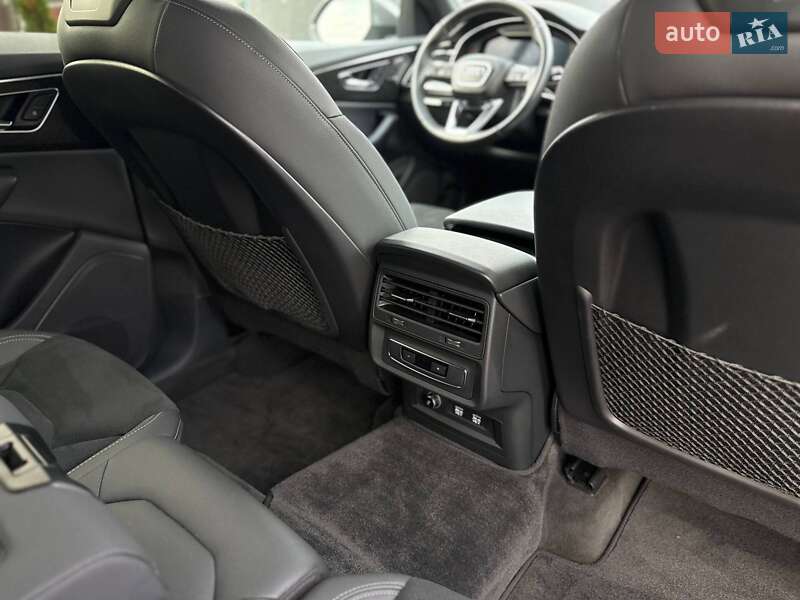 Позашляховик / Кросовер Audi Q8 2018 в Києві фото 33 Позашляховик / Кросовер Audi Q8 2018 в Києві