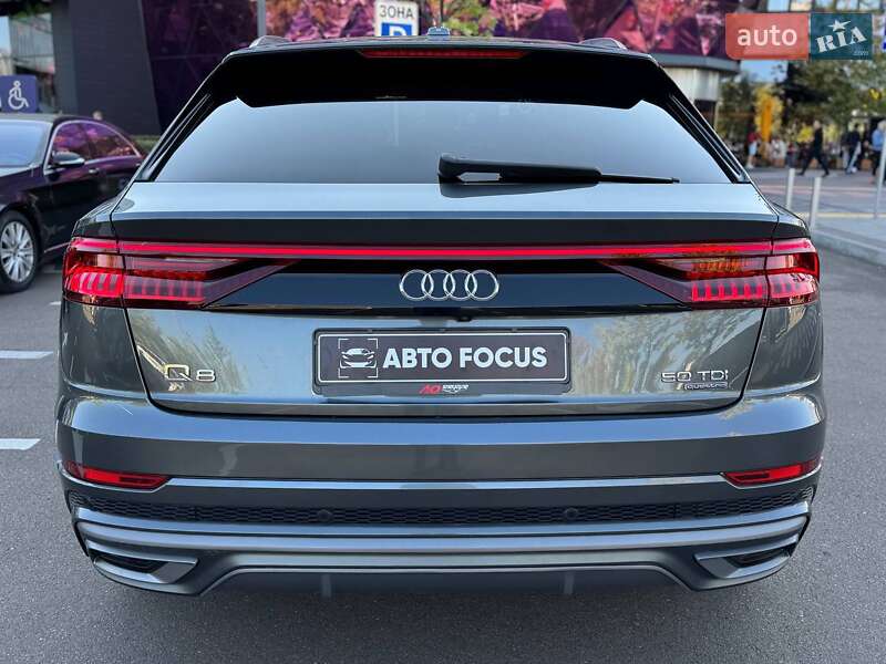 Внедорожник / Кроссовер Audi Q8 2018 в Киеве