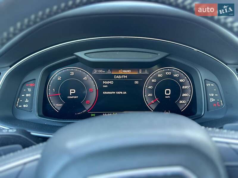 Внедорожник / Кроссовер Audi Q8 2018 в Киеве