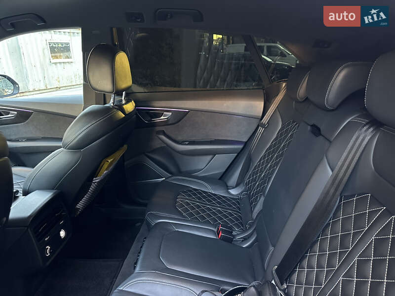 Позашляховик / Кросовер Audi Q8 2018 в Львові фото 43 Позашляховик / Кросовер Audi Q8 2018 в Львові
